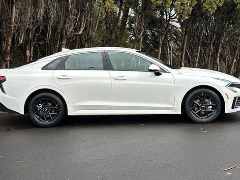 New 2026 Kia K5 LXS image 2