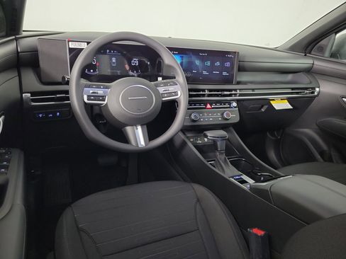 New 2025 Hyundai Santa Cruz SE image 12