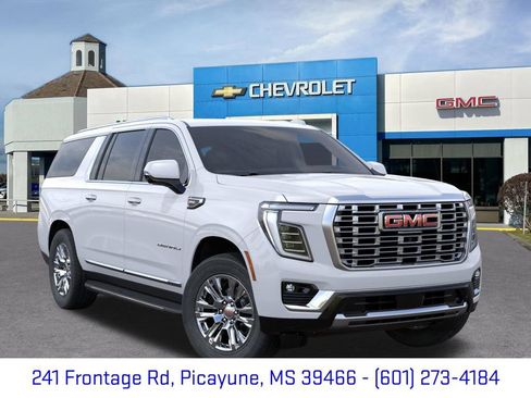 New 2026 GMC Yukon XL Denali RWD image 7