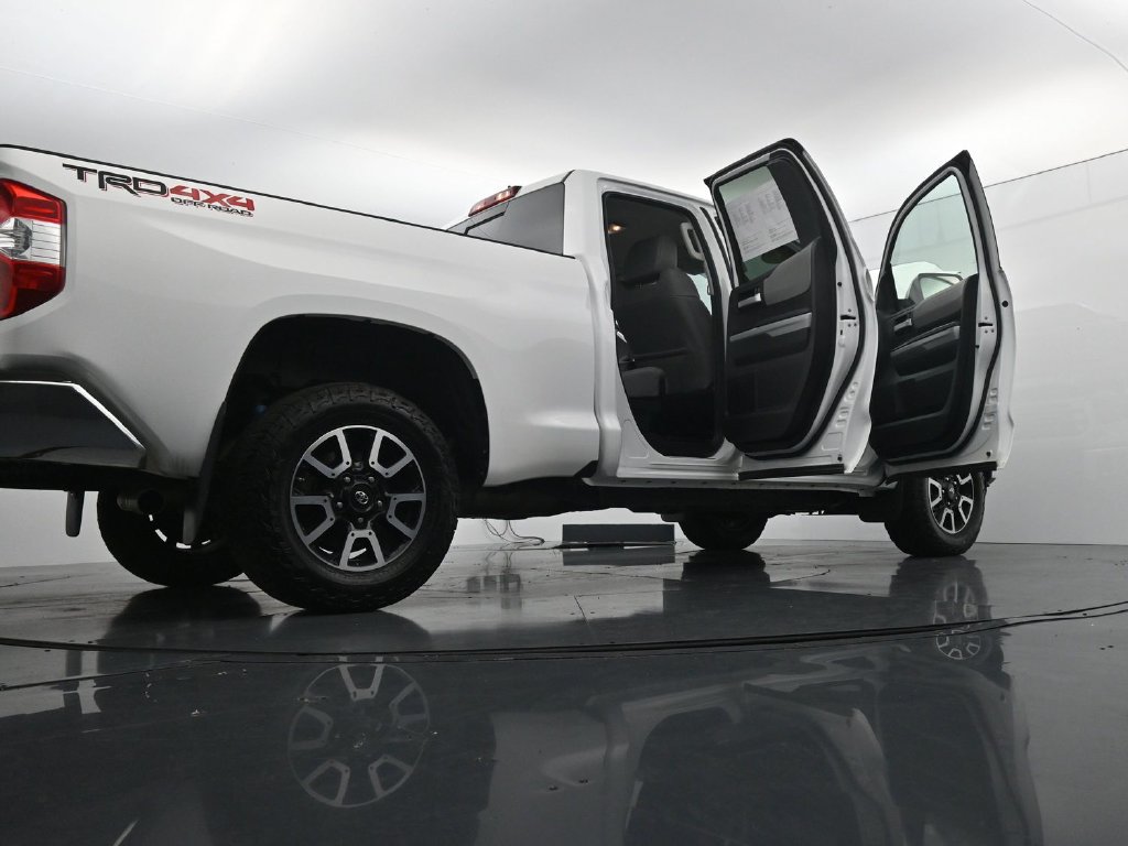 Used 2021 Toyota Tundra Limited w/ TRD Off-Road Package AWD/4WD image 43