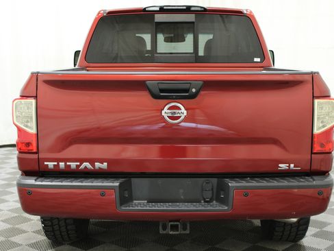 Used 2017 Nissan Titan SL w/ SL Towing Convenience Package RWD image 33