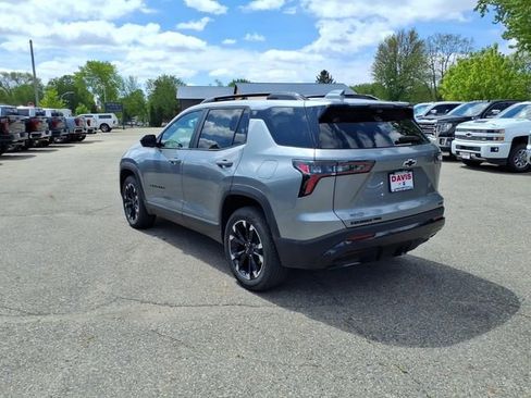 Used 2025 Chevrolet Equinox RS w/ Safety and Technology Package AWD/4WD image 6