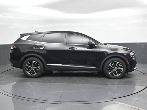 Used 2023 Kia Sportage EX FWD image 3