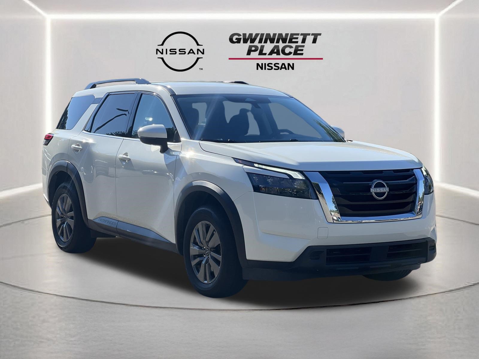 Used 2024 Nissan Pathfinder SV FWD image 27