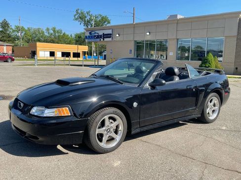 Used 2004 Ford Mustang GT image 1