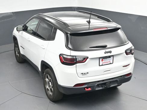 Used 2022 Jeep Compass Trailhawk w/ Trailhawk Elite Group image 34