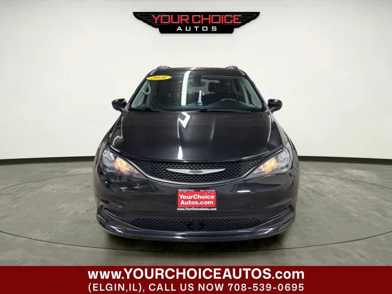 Used 2021 Chrysler Voyager Lxi FWD image 10
