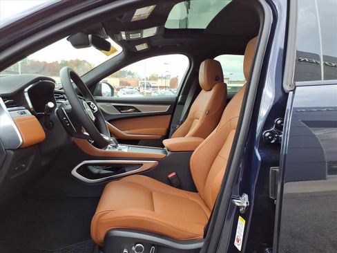 New 2026 Jaguar F-PACE R-Dynamic S image 10