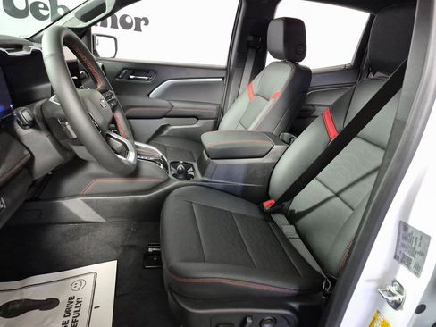 New 2026 Chevrolet Colorado Z71 w/ Technology Package image 15