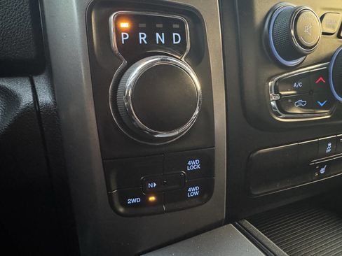 Used 2023 RAM 1500 Classic SLT w/ Electronics Convenience Group AWD/4WD image 21