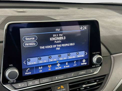 Used 2025 Nissan Altima 2.5 SR FWD image 21