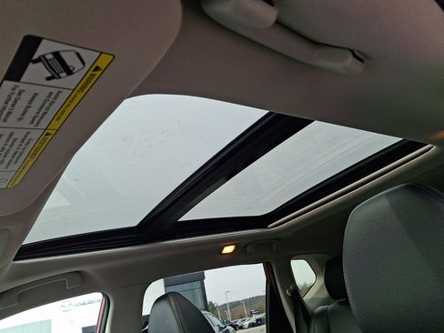 Used 2015 Nissan Rogue SL image 13