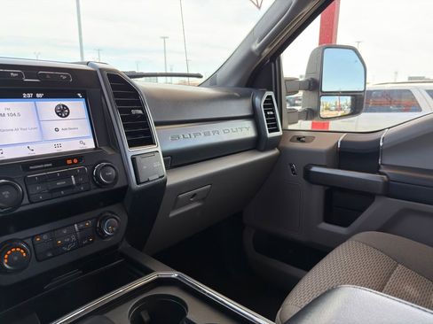 Used 2019 Ford F250 XLT w/ XLT Value Package AWD/4WD image 19