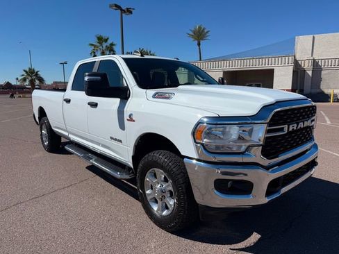 Used 2024 RAM 3500 Big Horn image 22