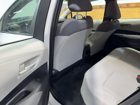 Used 2022 Toyota Corolla LE FWD image 24
