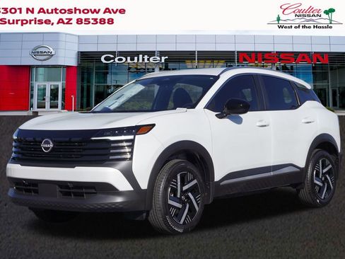 New 2026 Nissan Kicks SV image 1