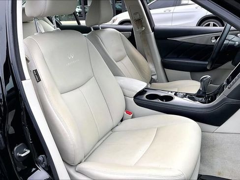 Used 2014 INFINITI Q50 Premium w/ Navigation Package RWD image 29