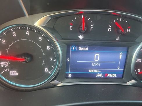 Used 2023 Chevrolet Equinox LT w/ Driver Convenience Package AWD/4WD image 6