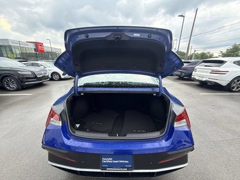 Certified 2024 Hyundai Elantra Limited FWD image 23