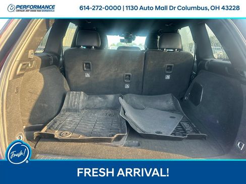 Used 2022 Jeep Grand Cherokee Overland w/ Advanced Protech Group III AWD/4WD image 14