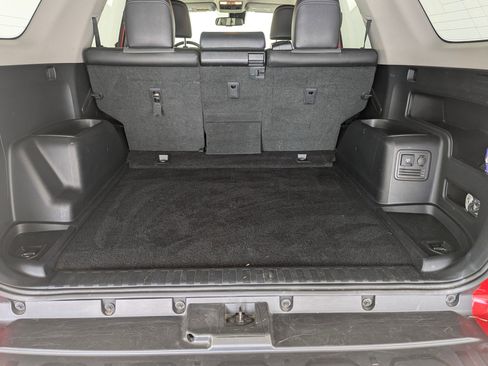 Used 2024 Toyota 4Runner SR5 Premium image 23