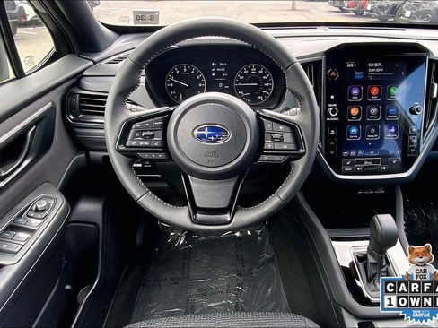 Certified 2025 Subaru Forester Premium AWD/4WD image 5