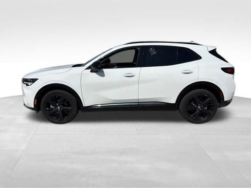 Used 2023 Buick Envision Essence AWD/4WD image 2