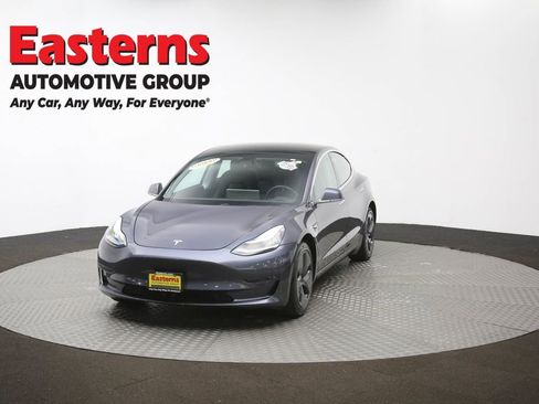 Used 2019 Tesla Model 3 Standard Range image 52