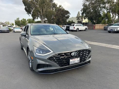 Used 2021 Hyundai Sonata SEL w/ Convenience Package FWD image 1