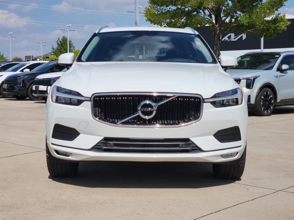 Used 2021 Volvo XC60 T5 Momentum w/ Premium Package FWD image 13