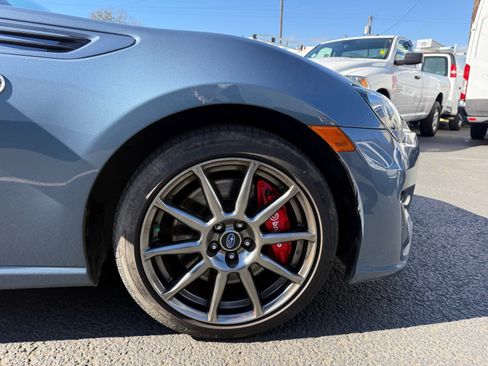 Used 2018 Subaru BRZ Limited w/ 50th Anniversary Edition image 10