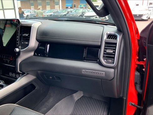 Used 2025 RAM 1500 Laramie w/ Night Edition AWD/4WD image 15