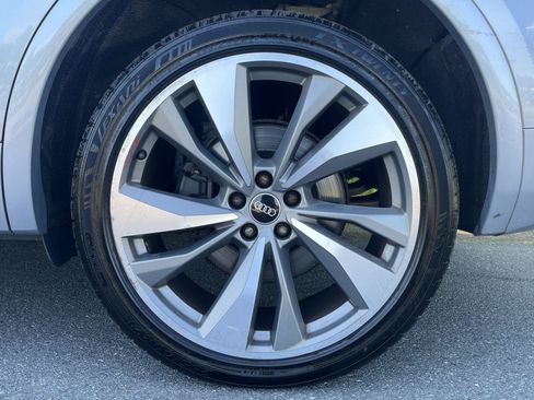 Used 2023 Audi SQ5 Premium Plus w/ Premium Plus Package AWD/4WD image 35