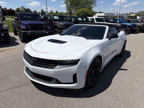 Used 2024 Chevrolet Camaro LT w/ RS Package RWD image 4