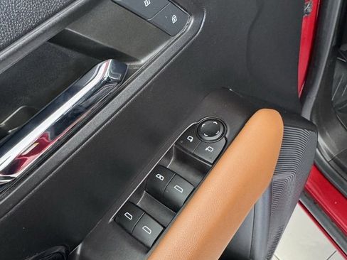 Certified 2023 GMC Canyon AT4 image 11