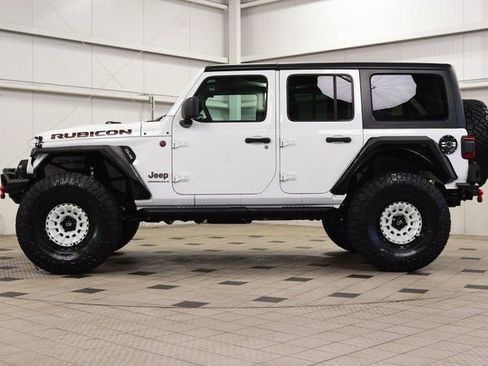 Used 2024 Jeep Wrangler Rubicon image 4