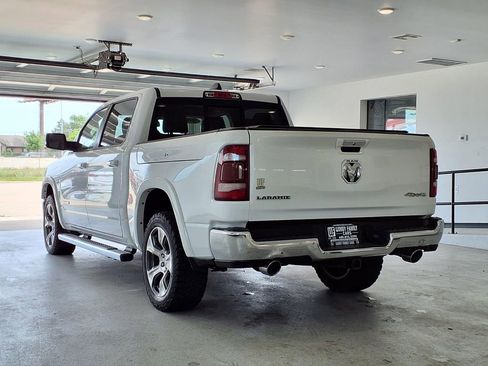 Used 2019 RAM 1500 Laramie AWD/4WD image 20