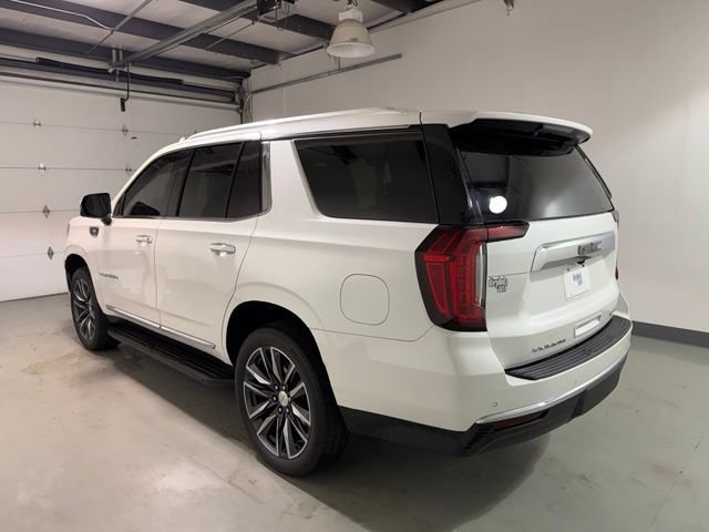Certified 2024 GMC Yukon SLT w/ SLT Luxury Package AWD/4WD image 5