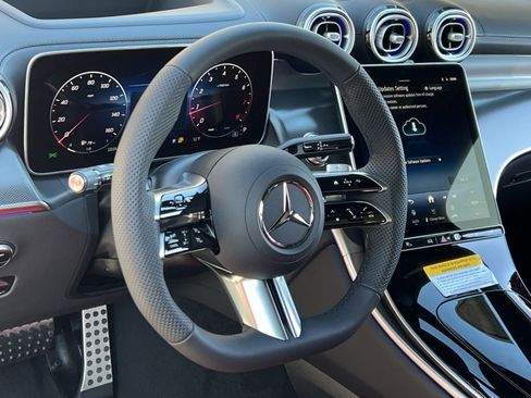 New 2026 Mercedes-Benz GLC 300 4MATIC image 14