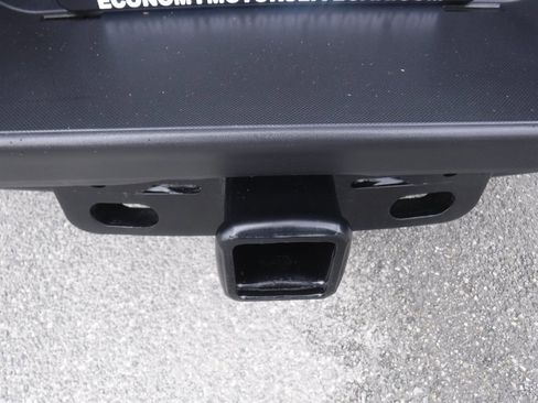 Used 2021 Ford F250 XL w/ Power Equipment Group AWD/4WD image 4