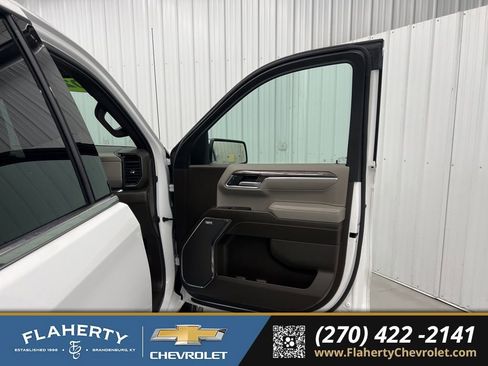 Used 2023 Chevrolet Silverado 1500 LTZ w/ LTZ Premium Package image 14