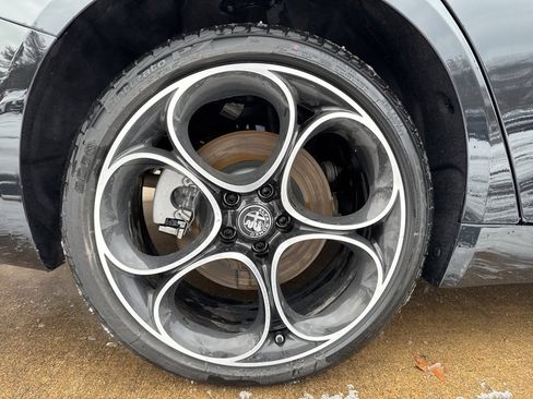 New 2025 Alfa Romeo Giulia image 22