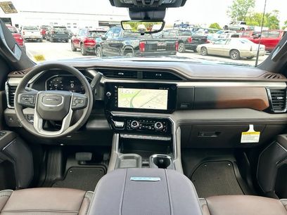 New 2026 GMC Sierra 2500 Denali w/ Denali Reserve Package