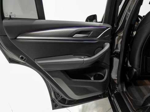 Used 2022 BMW X4 xDrive30i w/ M Sport Package 2 image 43