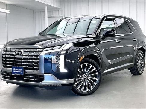 Used 2023 Hyundai Palisade Calligraphy AWD/4WD image 2
