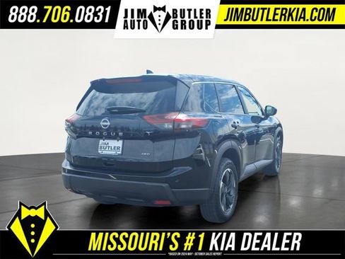 Used 2025 Nissan Rogue SV image 24