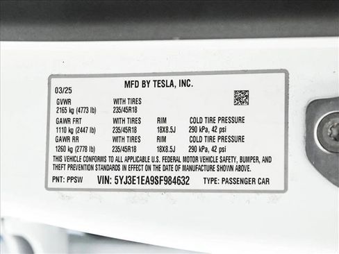 Used 2025 Tesla Model 3 Long Range RWD image 26