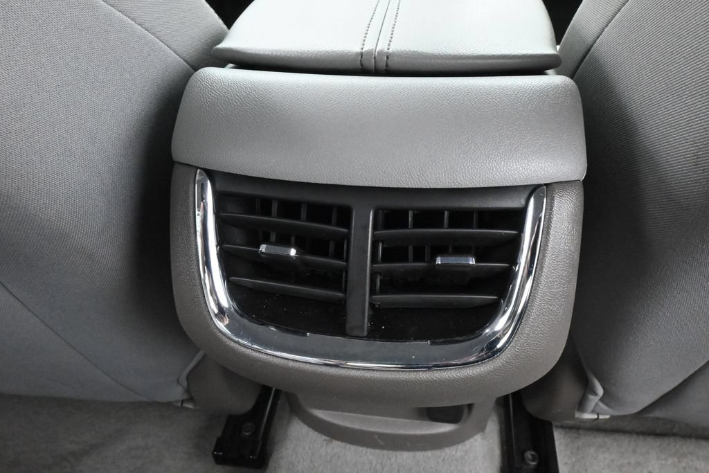 Used 2024 Chevrolet Malibu LT FWD image 42