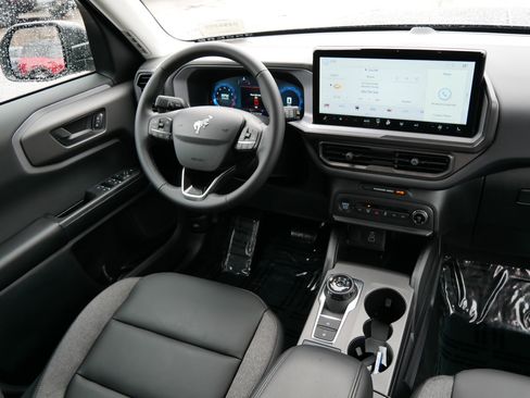 Used 2025 Ford Bronco Sport Big Bend w/ Convenience Package image 9