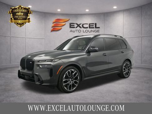 Used 2023 BMW X7 M60i w/ Executive Package image 1